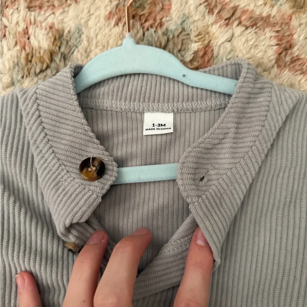 0-3 MONTH ROMPER - Picture 5 of 10